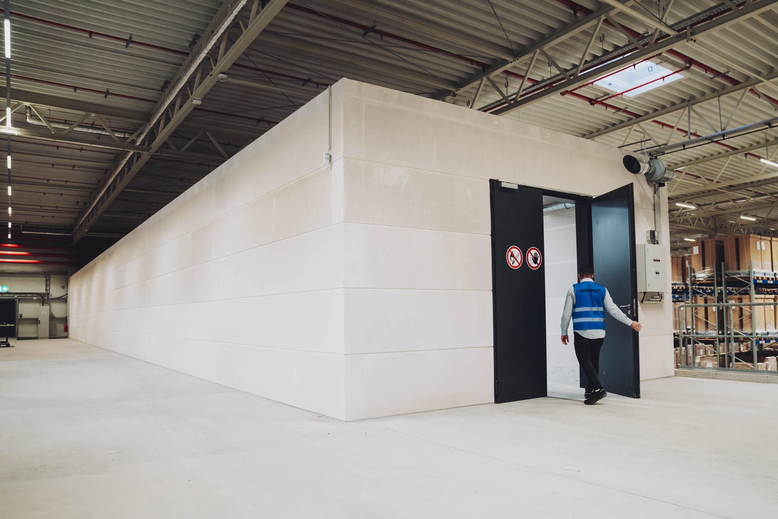 Logistikhalle am Standort Greven der WM GROUP