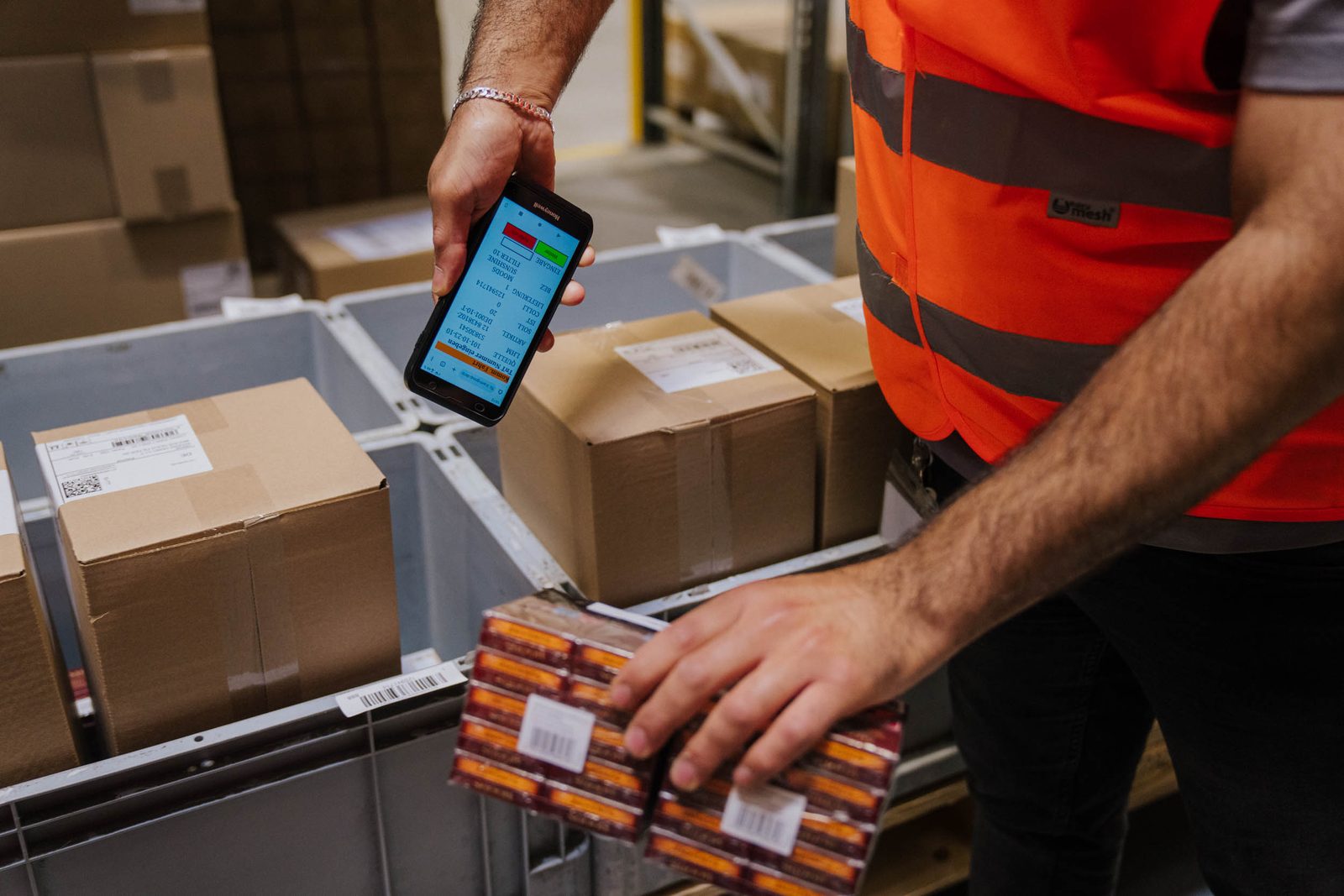Mobile Erfassung der Ware am Wareneingang.